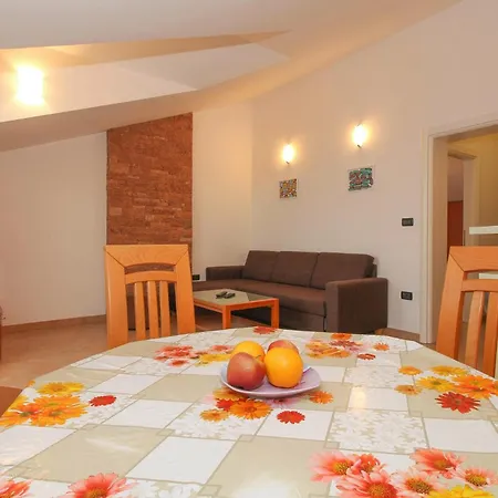 Bruk In - Kvarner Region 게스트하우스 로브란