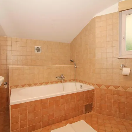 Bruk In - Kvarner Region 3* 로브란