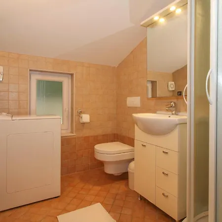 Bruk In - Kvarner Region 3*