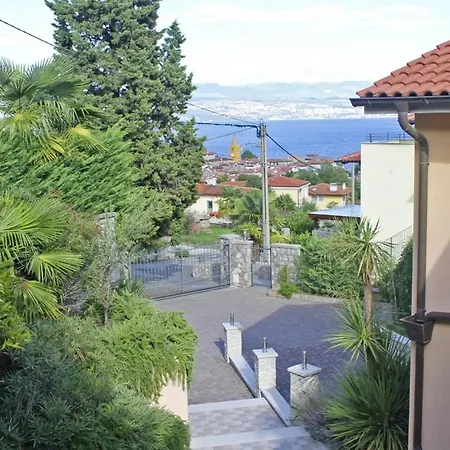 Bruk In - Kvarner Region Guest house
